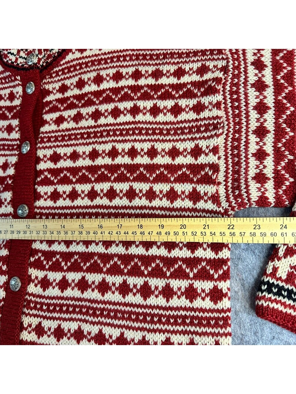 Vintage L.L. Bean Red Nordic Fair Isle Pewter Button Wool Cardigan Sweater Sz L - Picture 9 of 15
